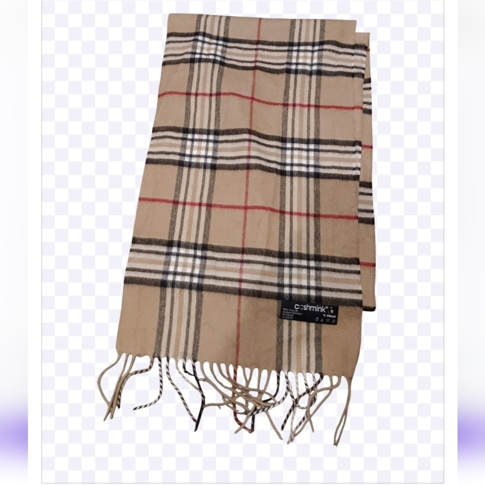 V.FRAAS Classic Tan Plaid Scarf